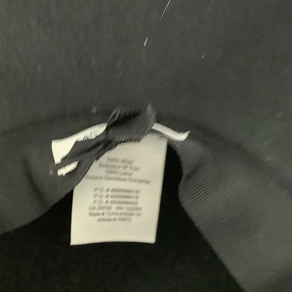 ARITZIA||Auxiliary Wool Hat. M/L - Picture 6 of 9